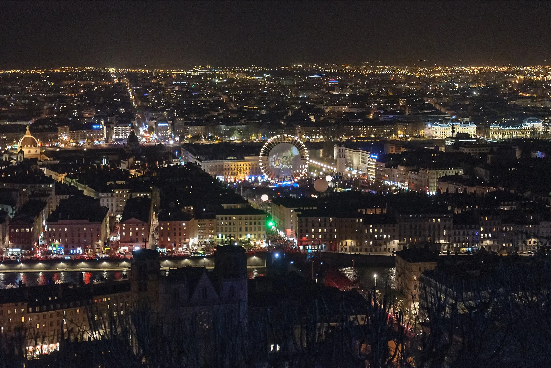 Illuminations sur la place des Terreaux à Lyon
